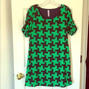 Alya navy & green geometric print dress